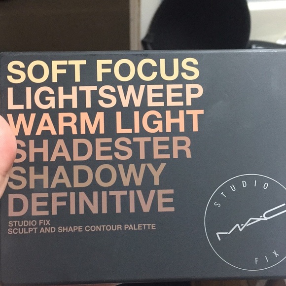 Mac pallet. - Picture 2 of 2